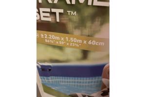 Intex zwembad 2.20 m x 1.50 m