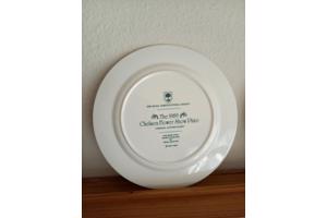 7 Porseleinen wandborden met thema bloemen en certificaat