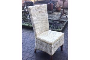 2 Rotan stoelen in goede staat