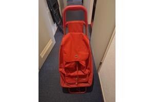 Boodschappenkar op wielen