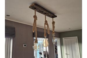 Plafondlamp of eettafellamp