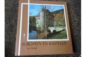 10 prachtige boeken van Burchten & kastelen