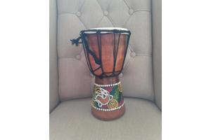 Afrikaanse trommel / Djembe.