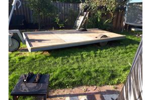 Te koop een oude schaftkeet reeds gedeeltelijk opgeknapt