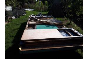 Te koop een oude schaftkeet reeds gedeeltelijk opgeknapt