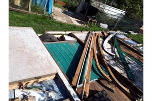 Te koop een oude schaftkeet reeds gedeeltelijk opgeknapt