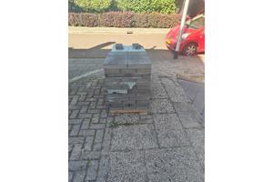 nieuw ongebruikte tegels 6 - 8m2.