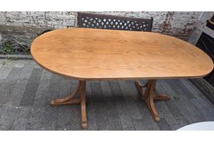 Ovale tafel hout