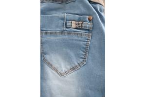 LowCut uitlopende Jeans, maat 34, 36, 38, 40 of 42   (Nieuw)