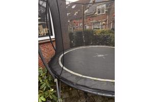 Trampoline