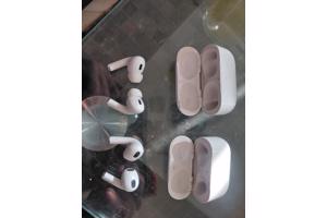 Oordoppen statief en draadloze oplader