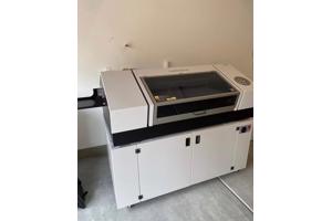 Roland VersaUV LEF2-300 Benchtop UV Flatbed Printer