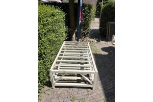 Salontafel met glasplaat