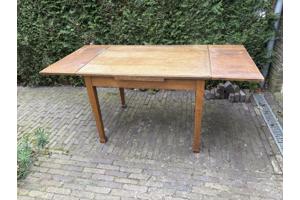 Houten tafel