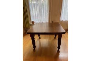 Eikenhouten eethoek in goede staat