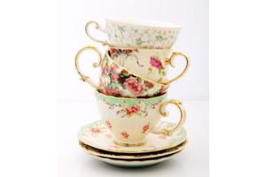 Gezocht oma&#x27;s kopjes en servies