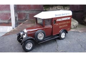 Matchbox Y19 antieke moris cowley