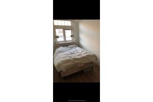 Elekrtische boxspring van swiss sense (15 jaar oud) op te halen tussen 26 en 30 november