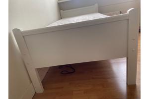1 persoons bed, elektrische bodem en matras