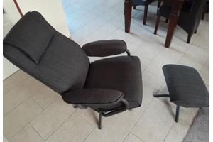 Zo goed als nieuw Donkergrijze Bureaustoel met krukje