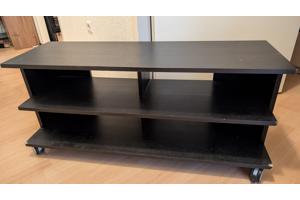 TV kast met wieltjes