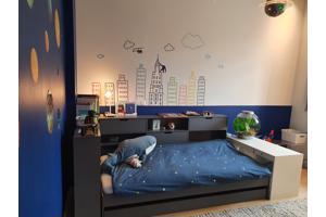 Gratis leuk bed incl kasten, logeerbed en matras