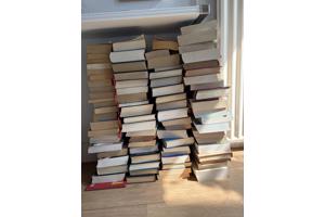 Ongeveer 70 boeken, alles in 1x mee