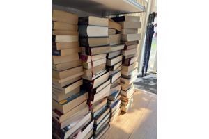 Ongeveer 70 boeken, alles in 1x mee