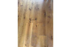 Eikenhouten vloer – Venlo (±20-25m²)