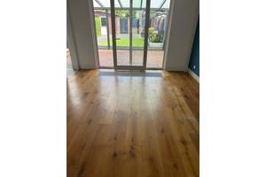 Eikenhouten vloer – Venlo (±20-25m²)