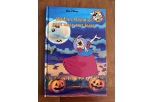 Disney boekenclub Madam Mikmak gaat naar een feest