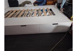 Tweepersoonsbed 1.40 x 2.00, wit