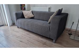 2 Klippanbankjes, gestoffeerd