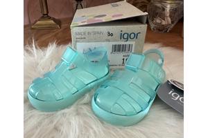 Igor sandalen maat 18
