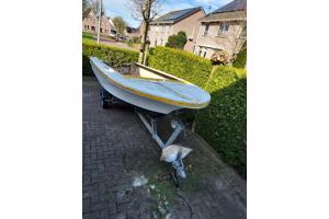 Boot met trailer opknapper