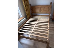 Massief houten bedframe voor 200x140 matras