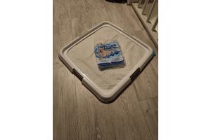 Padhouder met 4 puppy training pads