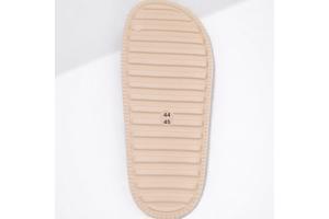 Heren slippers effen beige 45