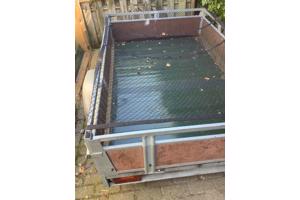 Net aanhangwagen*******