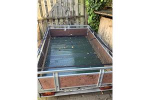 Net aanhangwagen*******