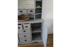 Leuke servieskast