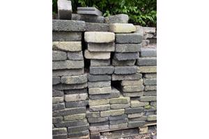 20m2 grijze tuintegels