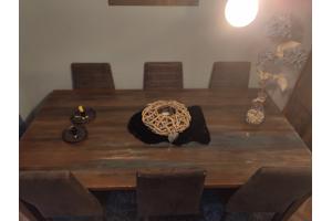 Eethoek tafel+6 gratis stoelen