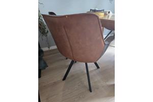 4 eetkamer stoelen