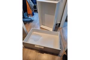 Twee bedlades  bed Ikea.