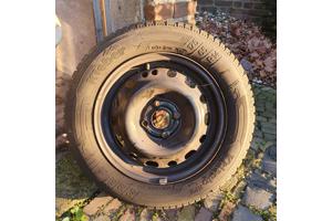 4 Kleber winterbanden 175 65 R14 op velgen