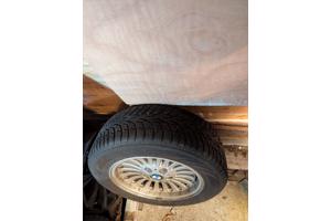 zeer goede velgen met banden