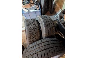 zeer goede velgen met banden