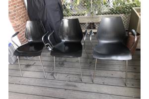 3 Mooie design zwarte eetkamerstoelen