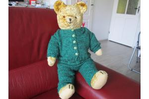 Antieke Beer 70 jaar oud.